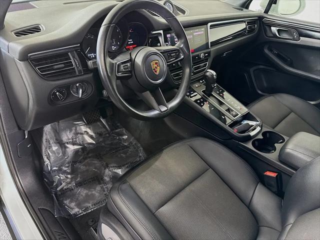 2023 Porsche Macan Macan