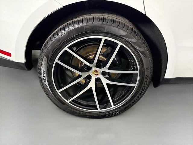 2023 Porsche Macan Macan