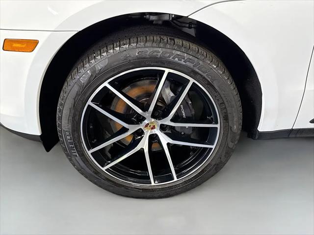 2023 Porsche Macan Macan