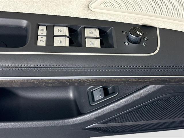 2023 Audi A8 L 55 TFSI quattro Tiptronic