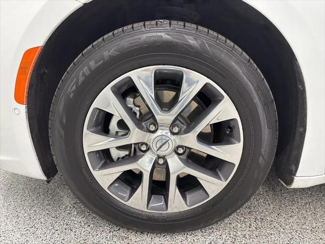 2022 Chrysler Pacifica Hybrid Pinnacle