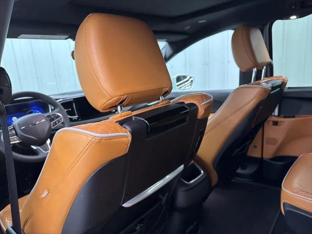 2022 Chrysler Pacifica Hybrid Pinnacle
