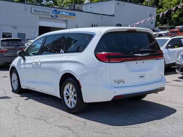 2023 Chrysler Pacifica Touring L AWD