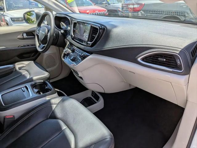 2023 Chrysler Pacifica Touring L AWD