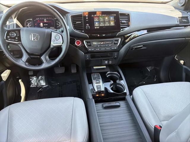 2023 Honda Passport AWD Elite