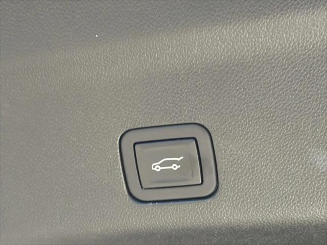 2024 GMC Yukon 4WD AT4