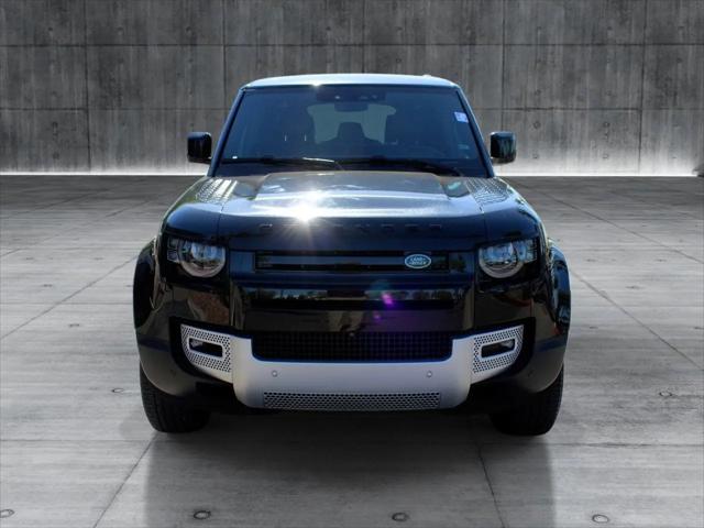 2025 Land Rover Defender 110 P300