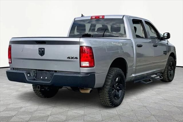 2024 Ram 1500 Classic Tradesman Crew Cab 4x4 5'7" Box