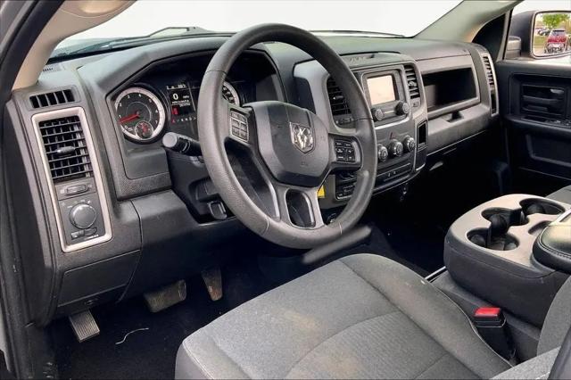 2024 Ram 1500 Classic Tradesman Crew Cab 4x4 5'7" Box