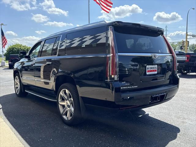 2020 Cadillac Escalade ESV 4WD Luxury