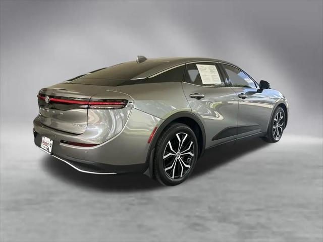 2024 Toyota Crown Limited