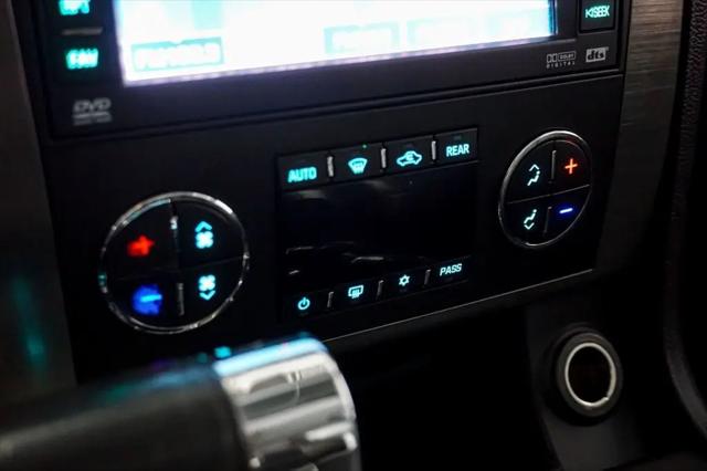 2009 HUMMER H2 SUV Luxury