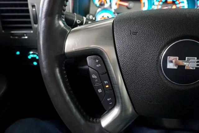 2009 HUMMER H2 SUV Luxury