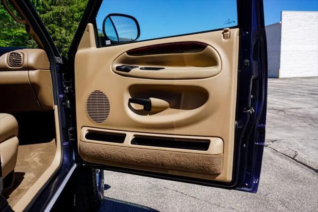 1999 Dodge Ram 2500 Base