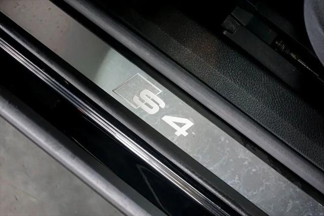 2004 Audi S4 Standard