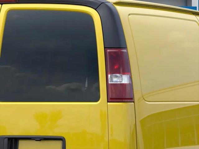 2025 Chevrolet Express Cargo Van RWD 2500 Regular Wheelbase WT