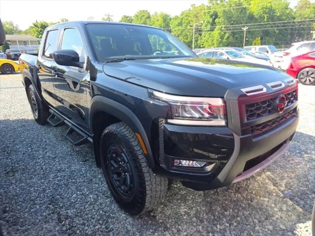 2025 Nissan Frontier Crew Cab PRO-4X 4x4
