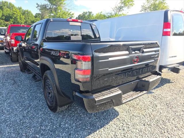 2025 Nissan Frontier Crew Cab PRO-4X 4x4