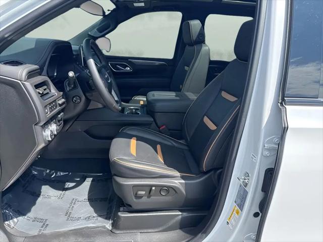 2023 GMC Yukon XL 4WD AT4