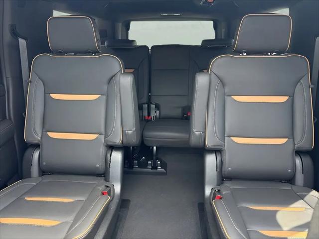 2023 GMC Yukon XL 4WD AT4