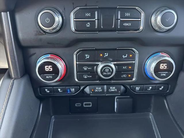 2023 GMC Yukon XL 4WD AT4