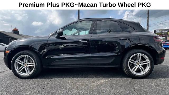 2017 Porsche Macan Macan