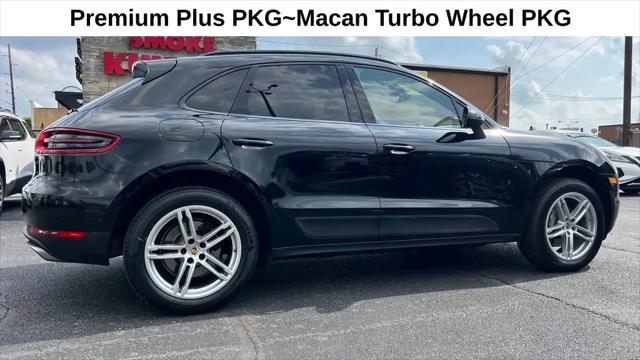 2017 Porsche Macan Macan