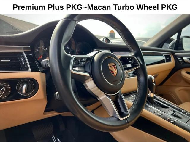 2017 Porsche Macan Macan