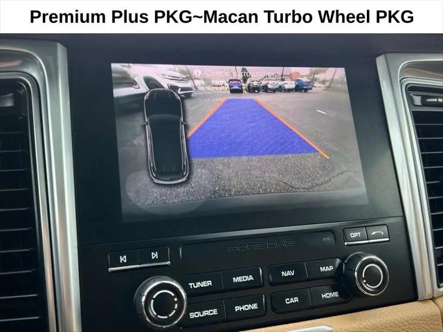 2017 Porsche Macan Macan