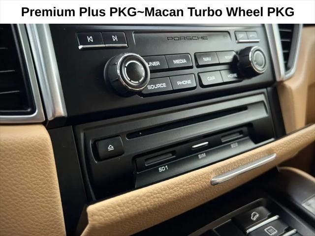 2017 Porsche Macan Macan