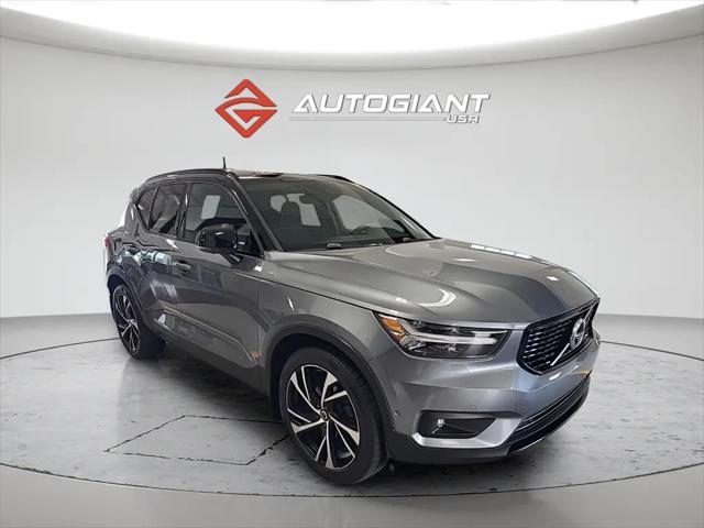 2019 Volvo XC40 T5 R-Design