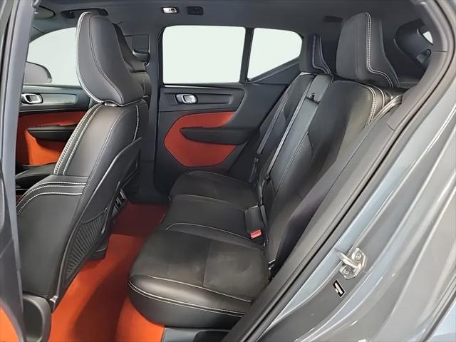 2019 Volvo XC40 T5 R-Design