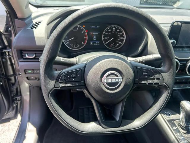 2024 Nissan Sentra S Xtronic CVT