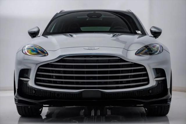 2026 Aston Martin DBX 707