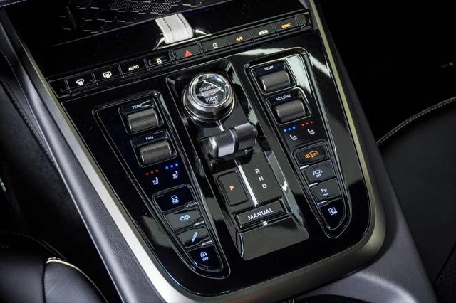 2026 Aston Martin DBX 707