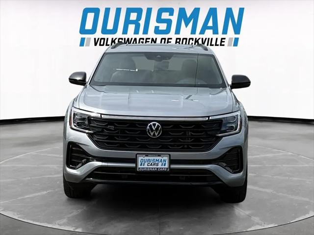 2026 Volkswagen Atlas Cross Sport SEL R-Line Black