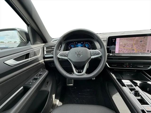 2026 Volkswagen Atlas Cross Sport SEL R-Line Black