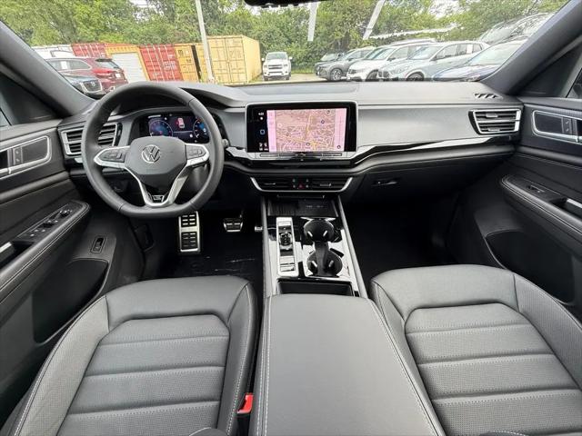 2026 Volkswagen Atlas Cross Sport SEL R-Line Black