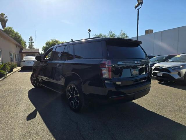 2021 Chevrolet Suburban 4WD RST
