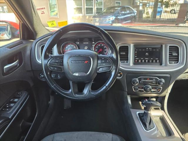 2022 Dodge Charger SXT RWD
