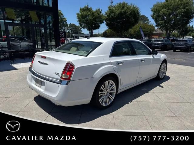 2011 Chrysler 300 C