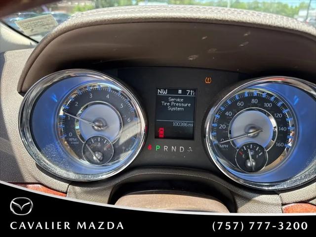 2011 Chrysler 300 C