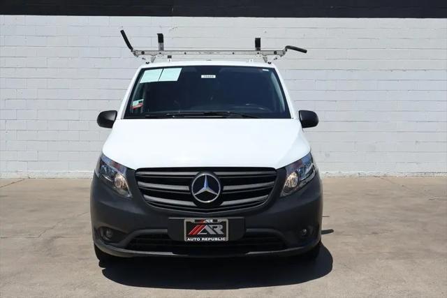 2023 Mercedes-Benz Metris Standard