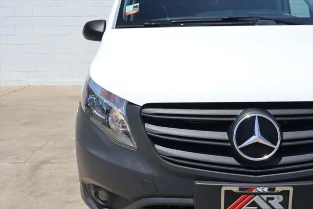 2023 Mercedes-Benz Metris Standard