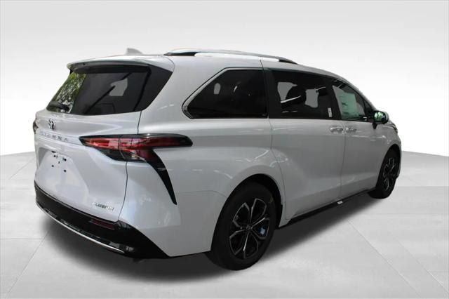 2026 Toyota Sienna Platinum