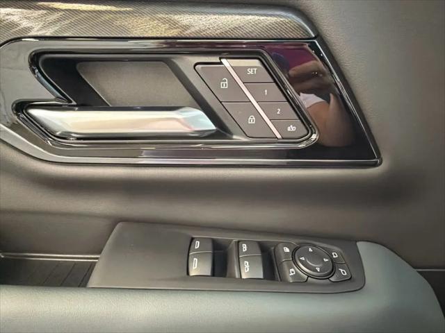 2026 GMC Yukon 4WD AT4