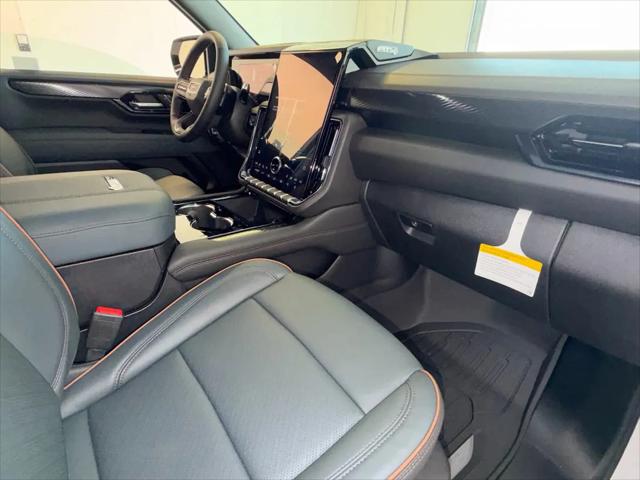 2026 GMC Yukon 4WD AT4