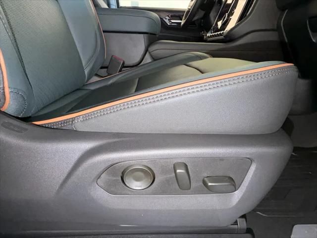 2026 GMC Yukon 4WD AT4