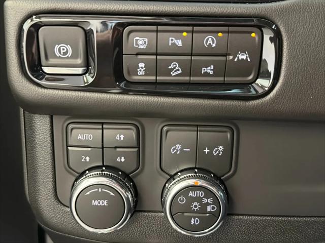 2026 GMC Yukon 4WD AT4