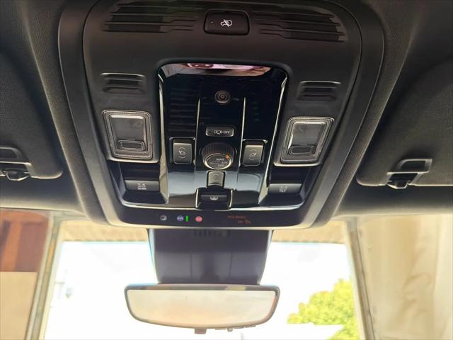 2026 GMC Yukon 4WD AT4